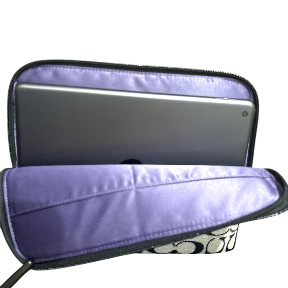 Coach Poppy Black and Gray tablet or iPad Bag with Monogram Pattern - Picture 2 of 11